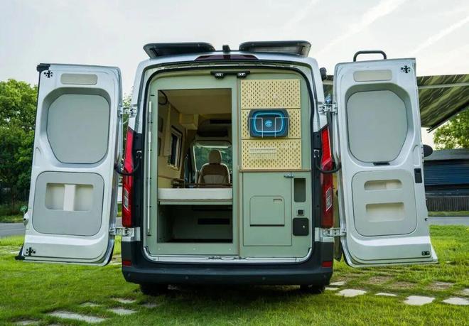 营车越界R3房车颜值品质没得说新葡京一款超赞的小而美精致露(图11) 营车越界R3房车颜值品质没得说新葡京一款超赞的小而美精致露(图11)