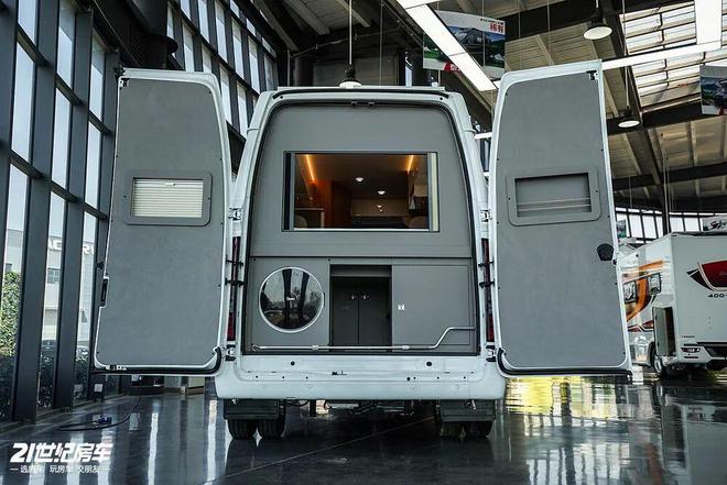 ！B型房车全能利器大驰房车大腕200F新葡京网上赌场2598万起的“堆料王”(图5)