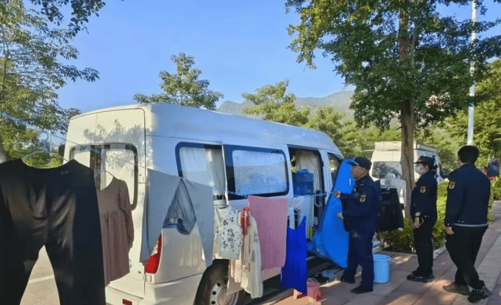 停放点外禁止房车在公共场所生火做饭新葡京娱乐场app云南元江：除指定(图3)