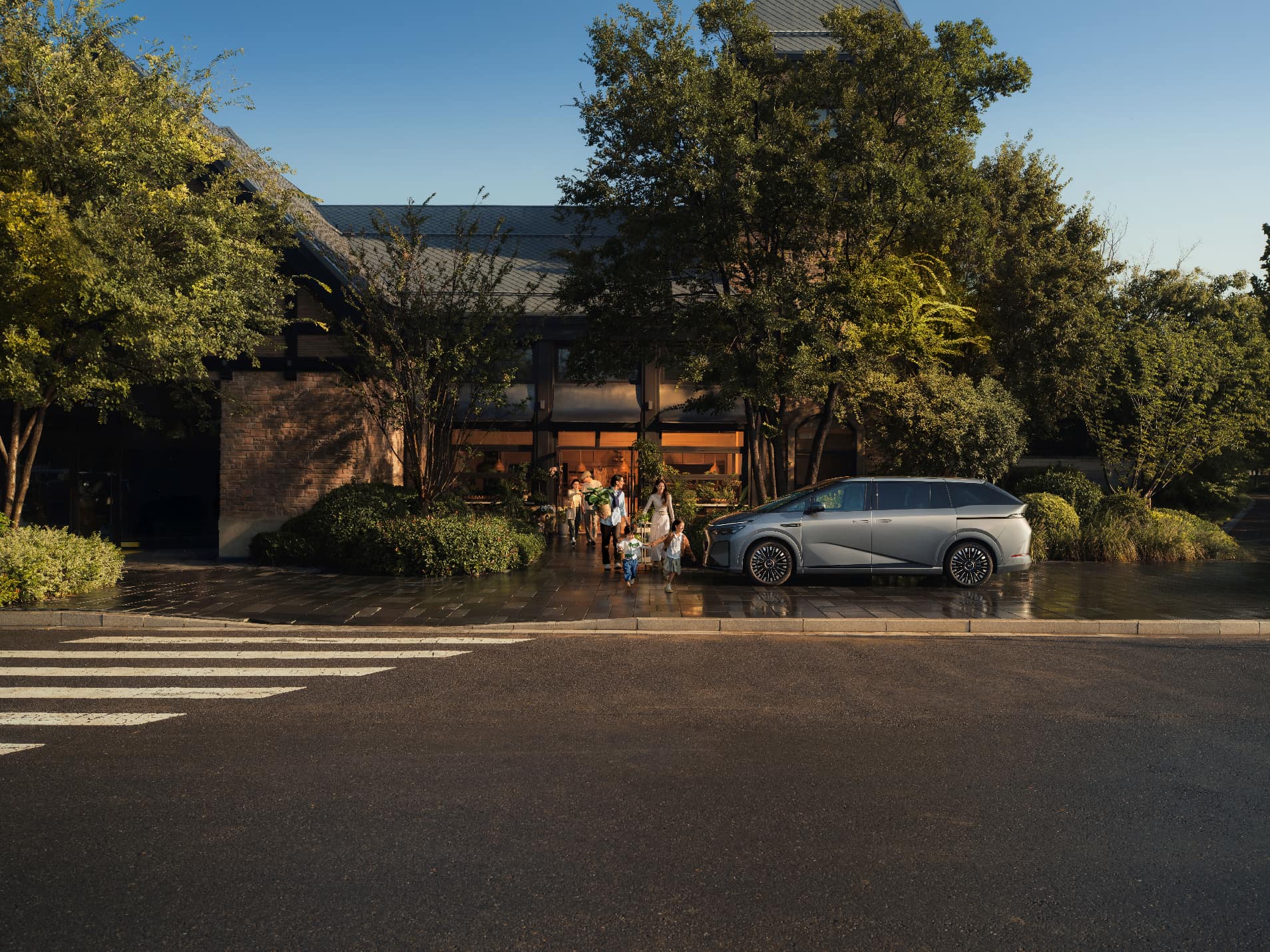 小鹏X9“一车双能”再上新：2026款小鹏X9纯电版开启预订(图3)